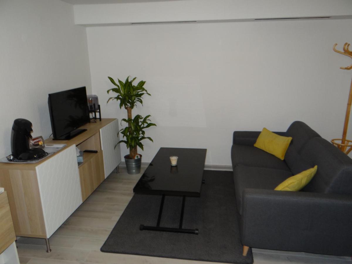 Bonne Nouvelle Apartment *